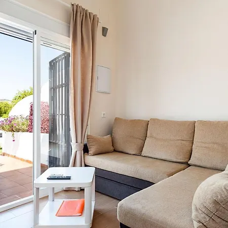 Holiday home Vivienda Turistica Los Naranjos 2