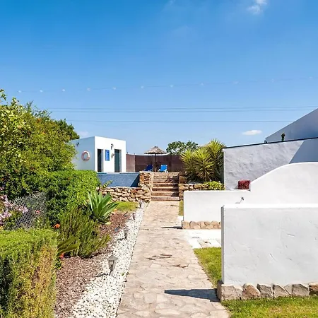 Vivienda Turistica Los Naranjos 2 *